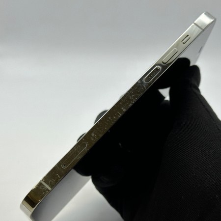 iPhone 12 Pro б/у Состояние "Хороший"